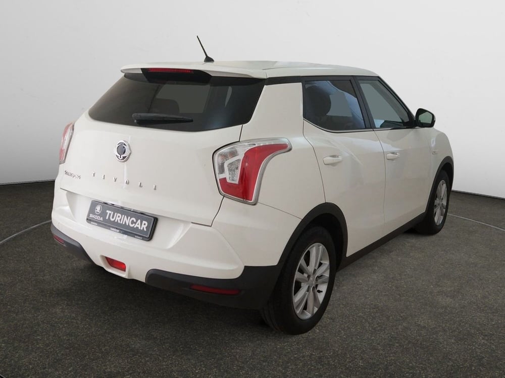 Ssangyong Tivoli usata a Torino (6)