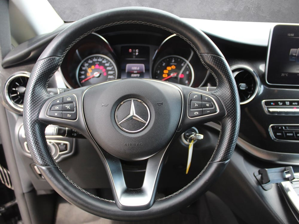 Mercedes-Benz Classe V usata a Milano (8)