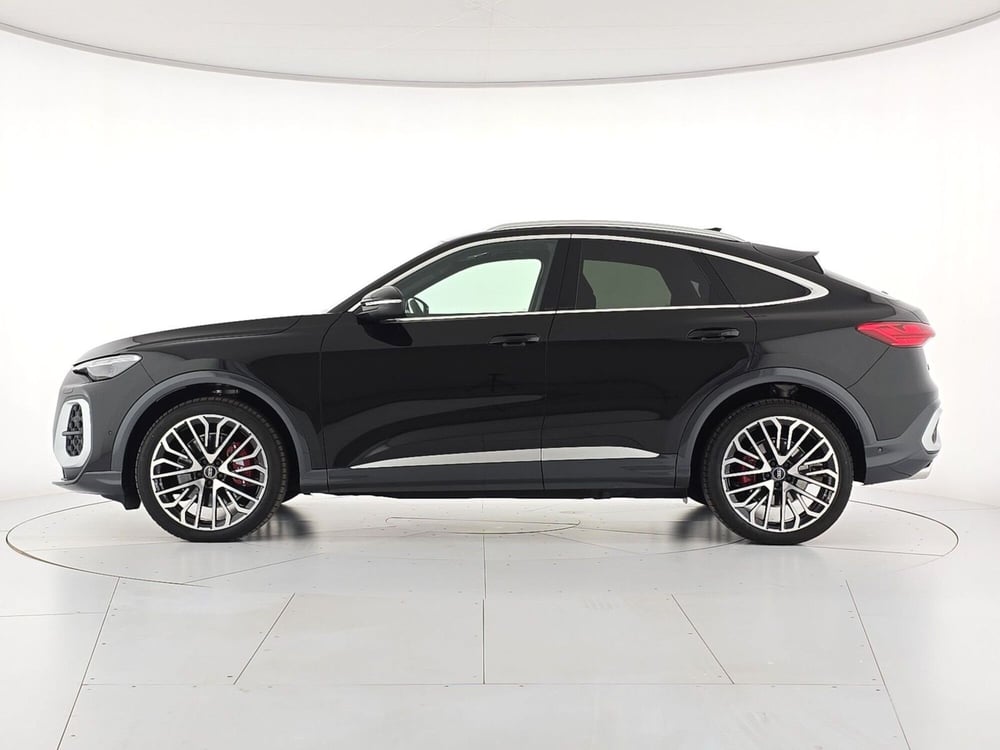 Audi Q5 Sportback nuova a Alessandria (3)
