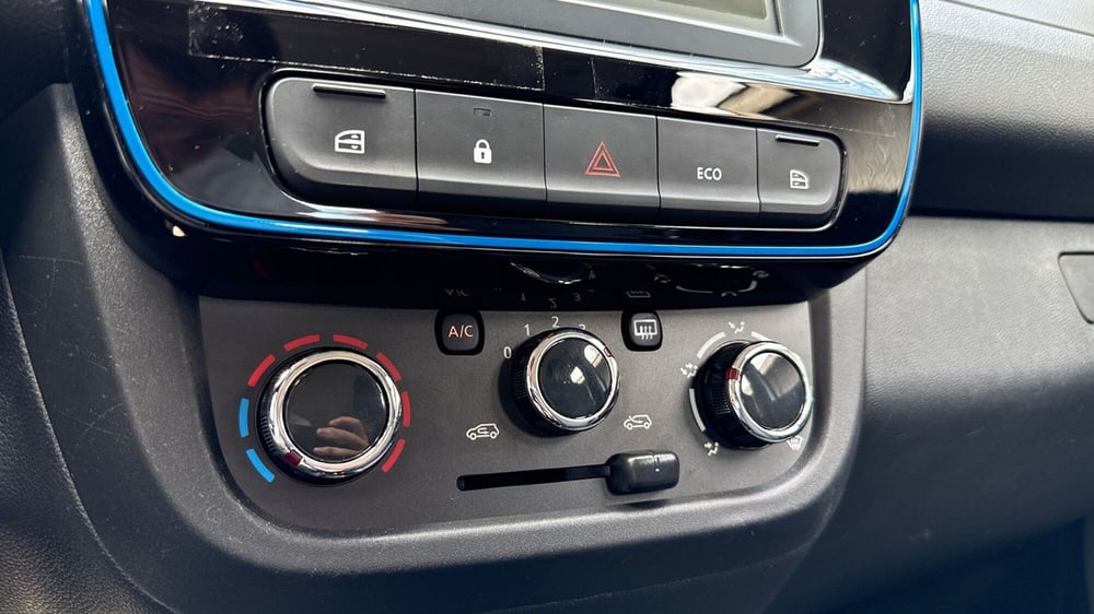 Dacia Spring usata a Treviso (9)