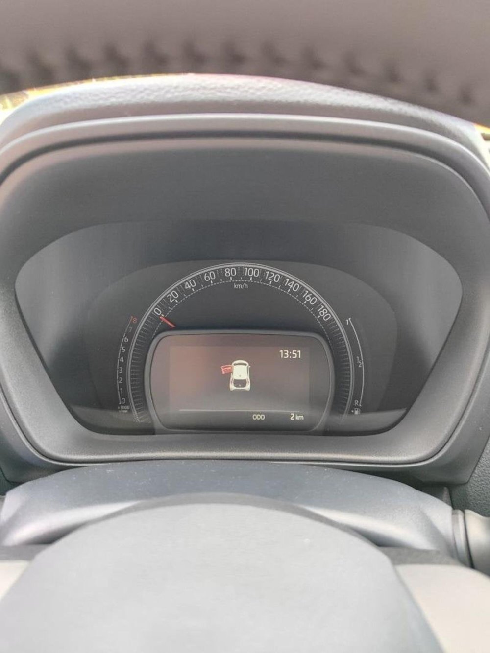 Toyota Aygo X nuova a Perugia (12)