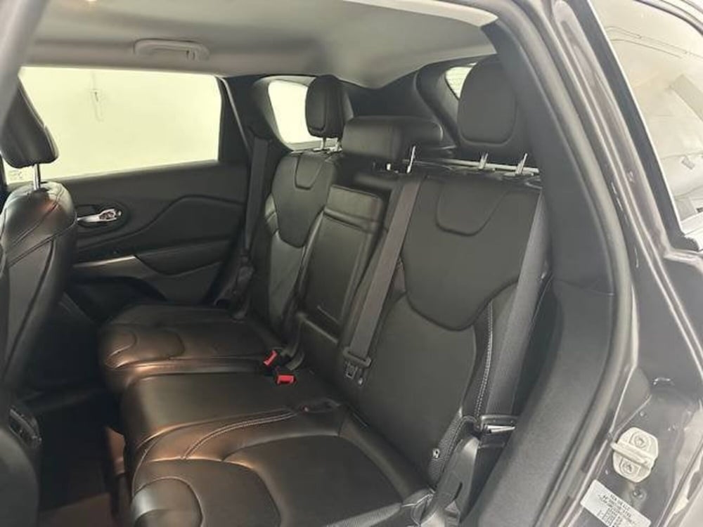 Jeep Cherokee usata a Treviso (12)