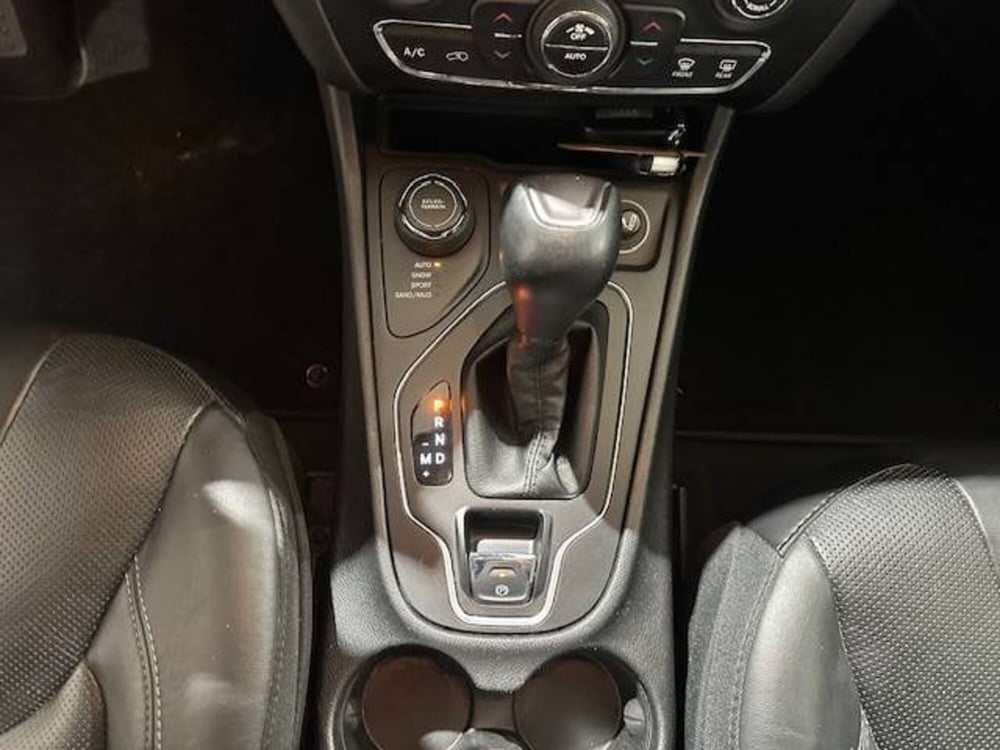 Jeep Cherokee usata a Treviso (17)