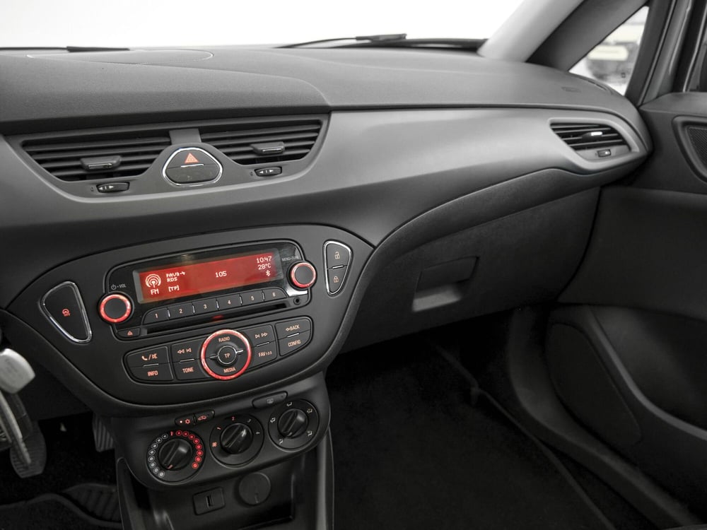 Opel Corsa usata a Prato (10)