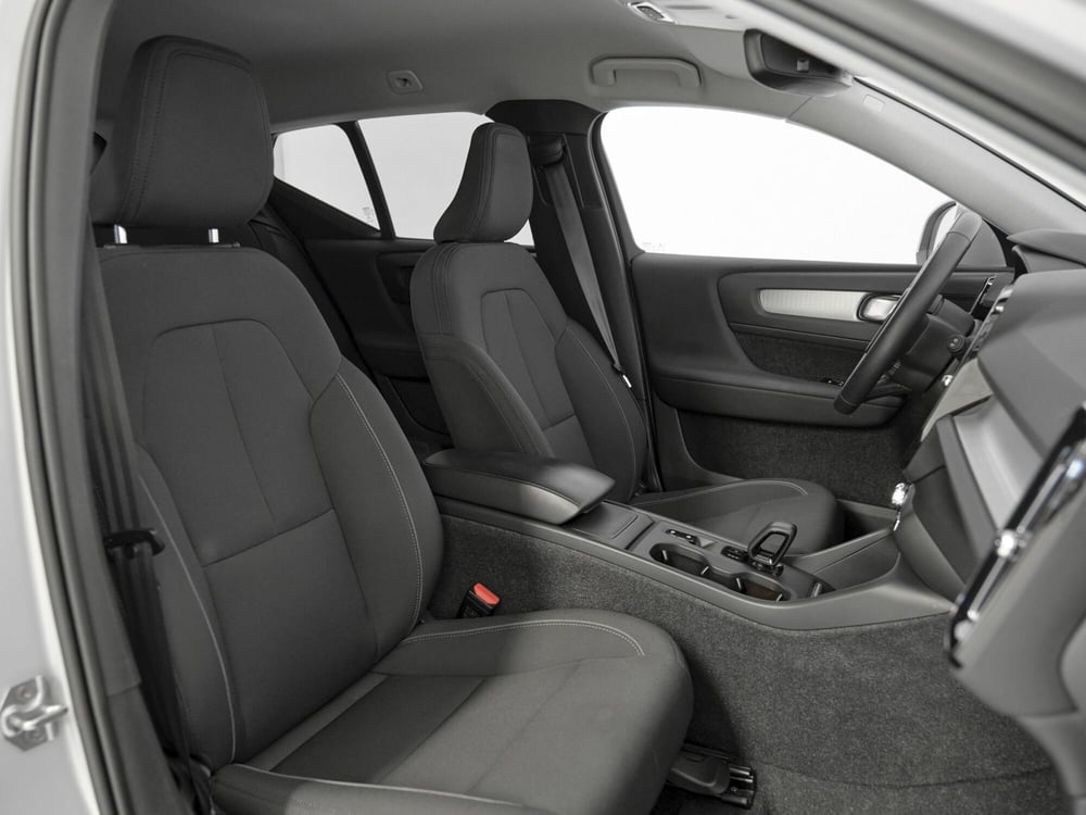 Volvo XC40 usata a Prato (17)
