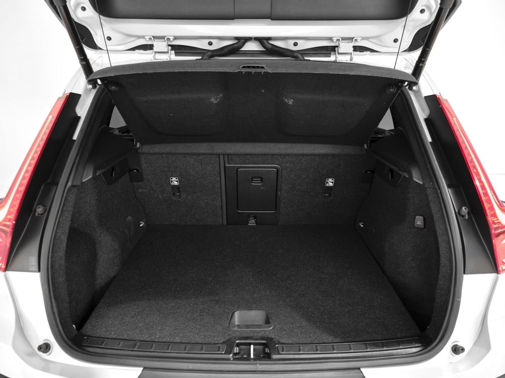 Volvo XC40 usata a Prato (6)