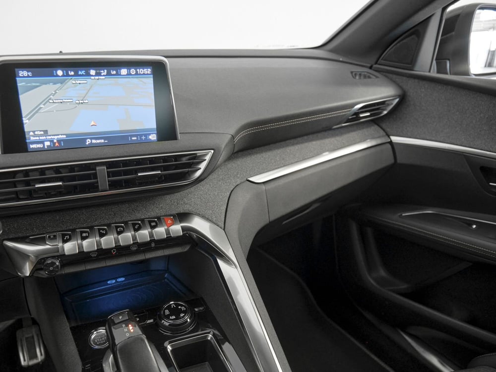 Peugeot 3008 usata a Prato (13)