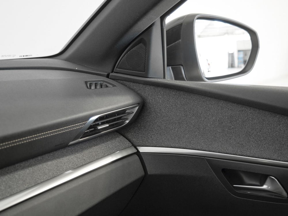 Peugeot 3008 usata a Prato (19)