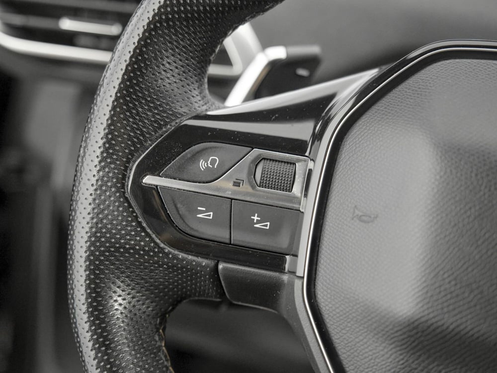 Peugeot 3008 usata a Prato (9)