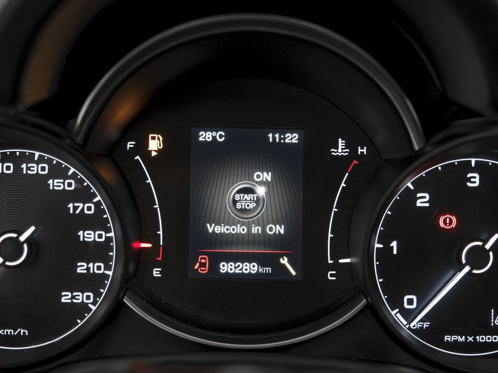 Fiat 500X usata a Prato (11)