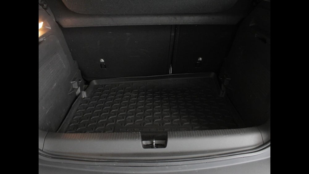 Opel Crossland usata a Palermo (6)