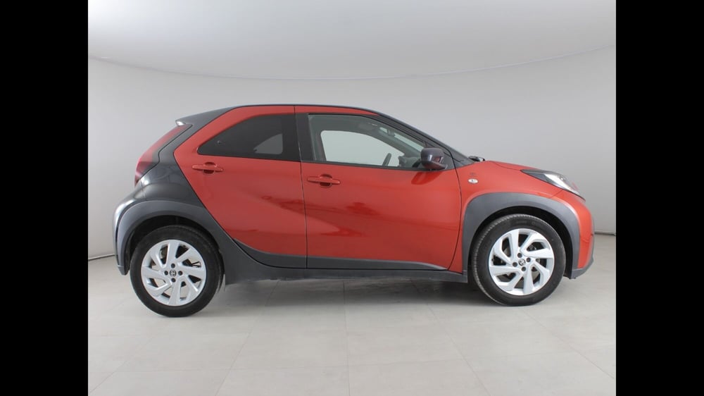 Toyota Aygo X usata a Palermo (14)