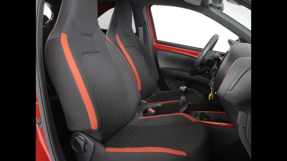 Toyota Aygo X usata a Palermo (7)