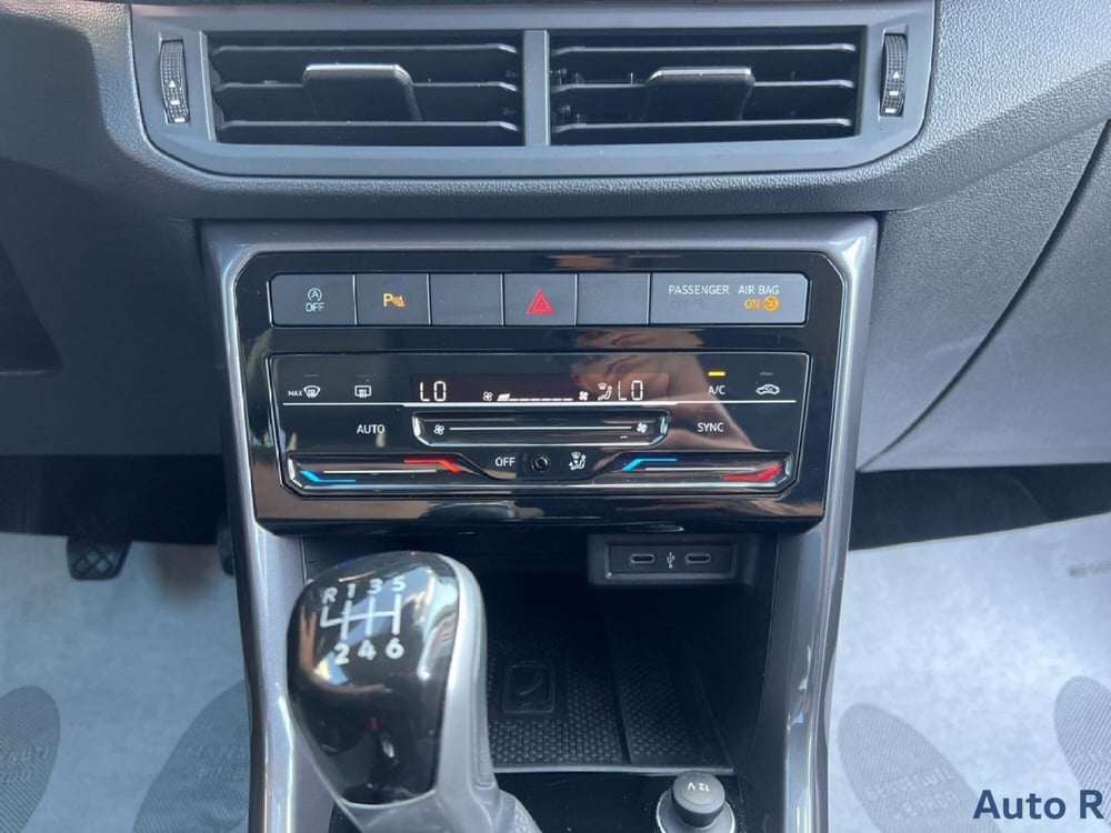 Volkswagen T-Cross usata a Potenza (15)