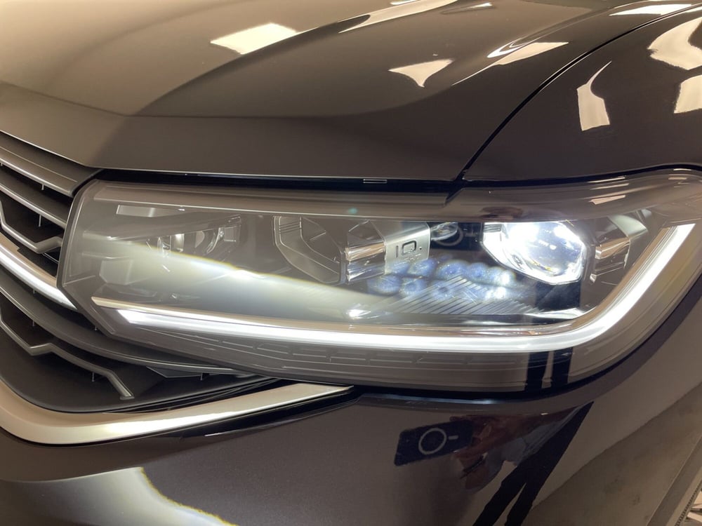 Volkswagen T-Cross usata a Varese (19)