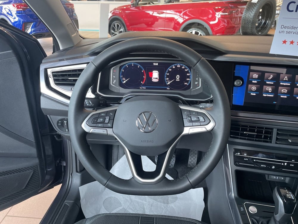 Volkswagen Polo nuova a Varese (14)