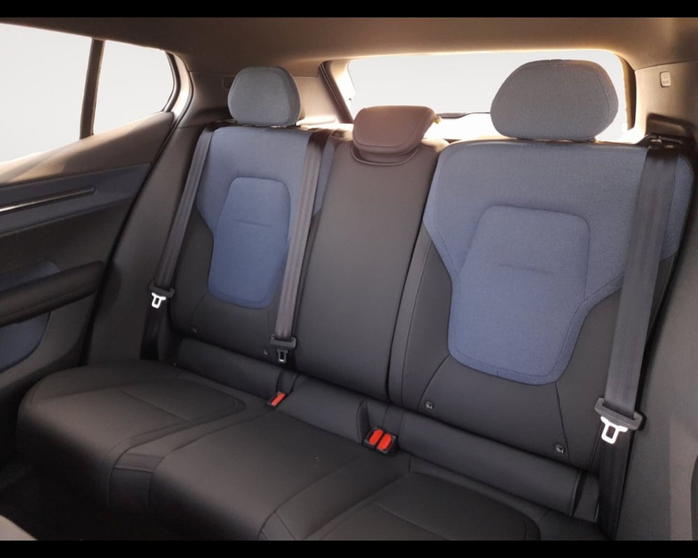 Volvo EX30 usata a Ravenna (13)