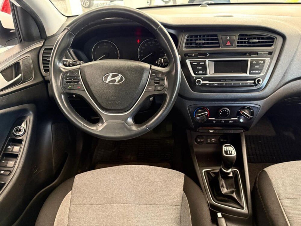 Hyundai i20 usata a Firenze (6)