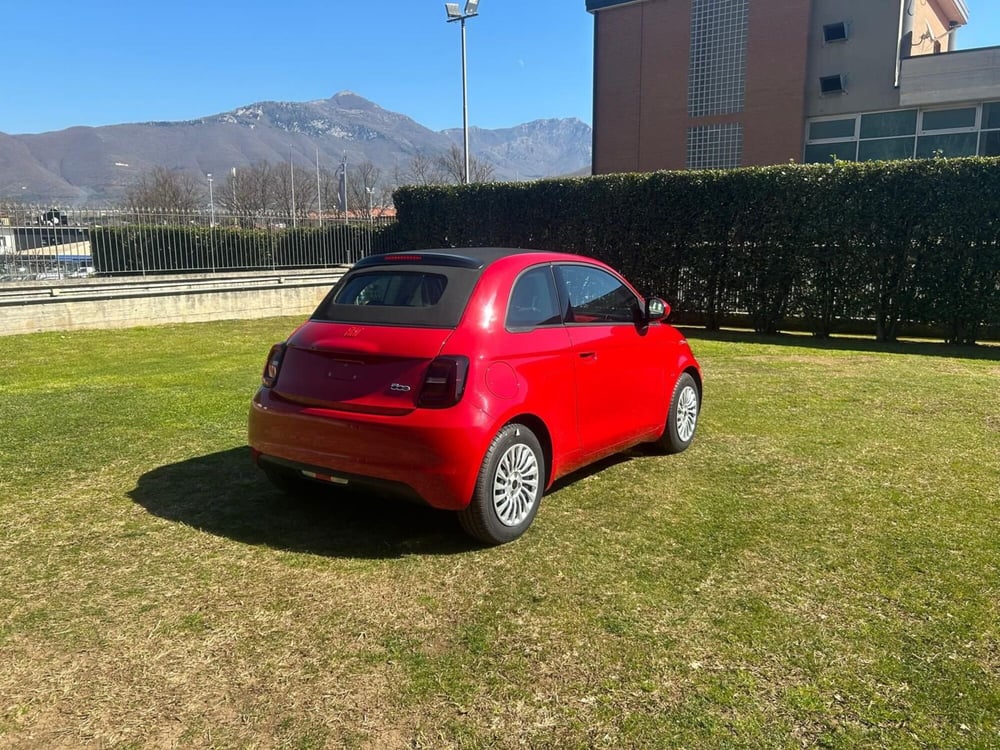 Fiat 500e Cabrio nuova a Avellino (3)