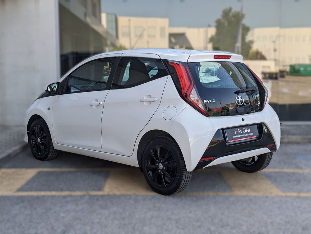 Toyota Aygo usata a Pescara (4)