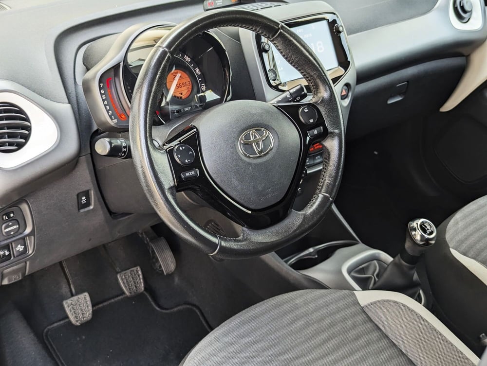 Toyota Aygo usata a Pescara (6)