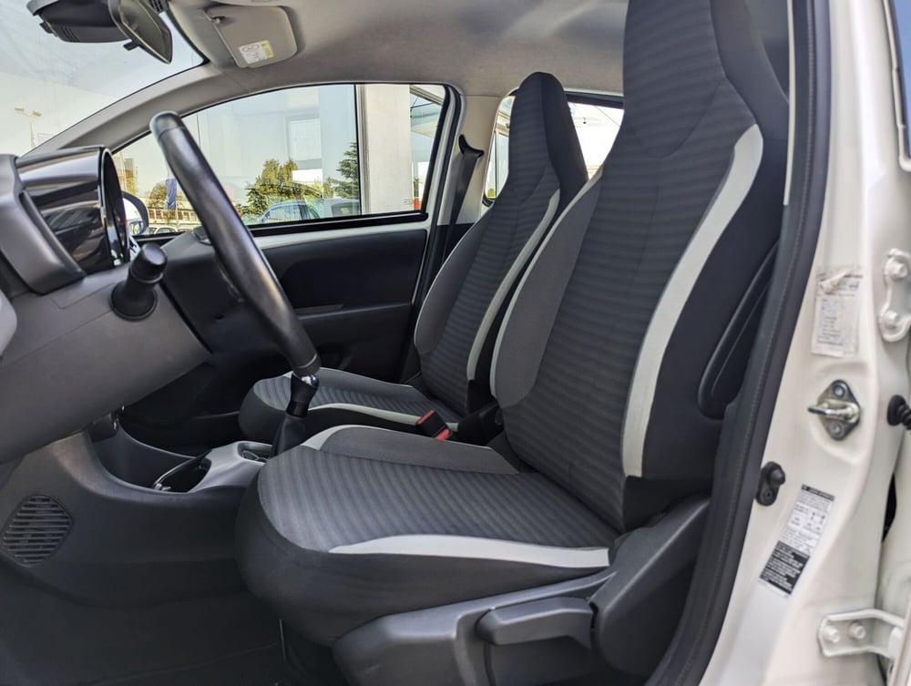 Toyota Aygo usata a Pescara (7)