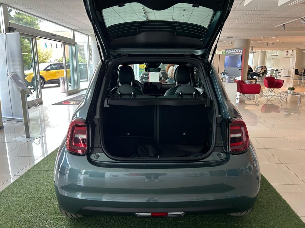 Fiat 500e nuova a Avellino (14)