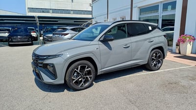 Hyundai Tucson 1.6 hev Xtech 2wd auto nuova a Veggiano