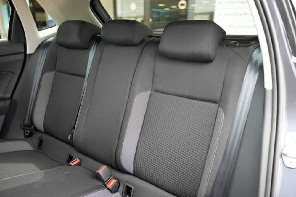 Volkswagen Polo nuova a Rovigo (17)