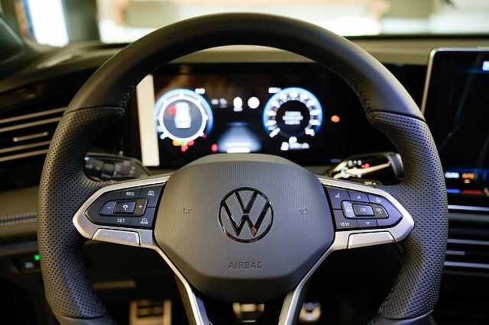 Volkswagen Tiguan nuova a Rovigo (10)