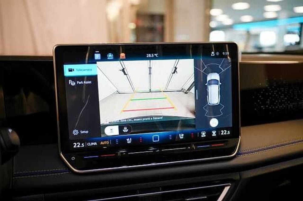 Volkswagen Tiguan nuova a Rovigo (12)