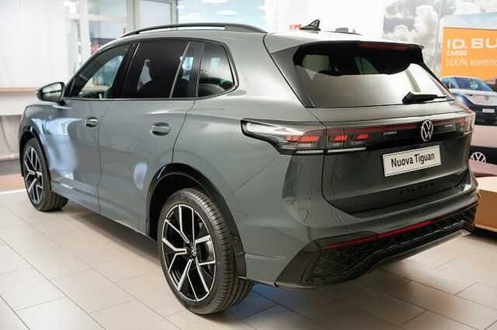 Volkswagen Tiguan nuova a Rovigo (4)