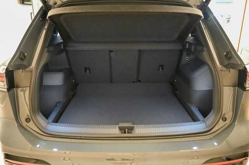 Volkswagen Tiguan nuova a Rovigo (5)