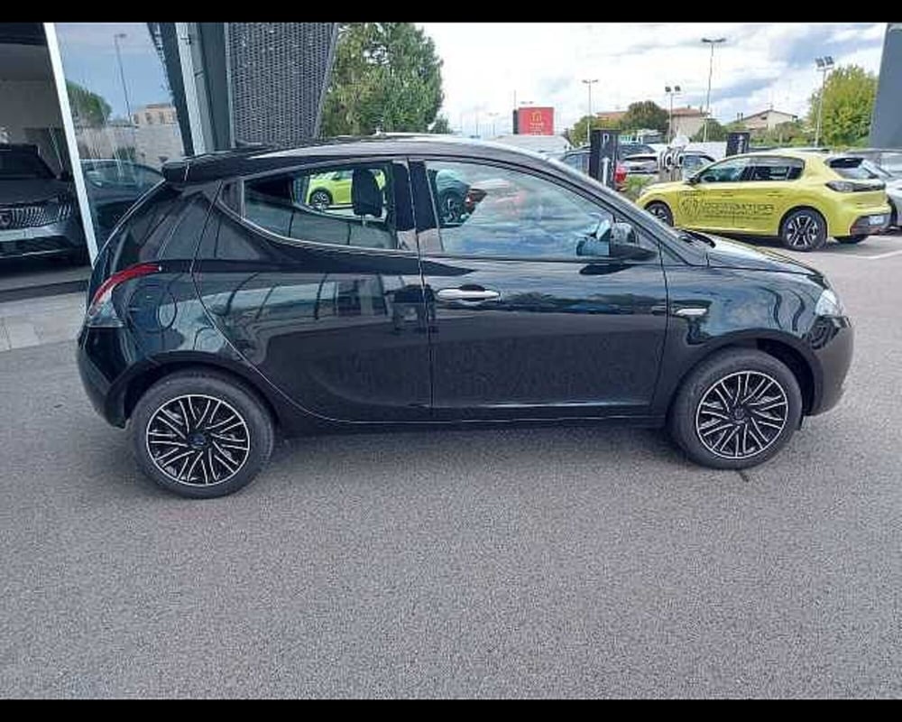 Lancia Ypsilon usata a Venezia (5)