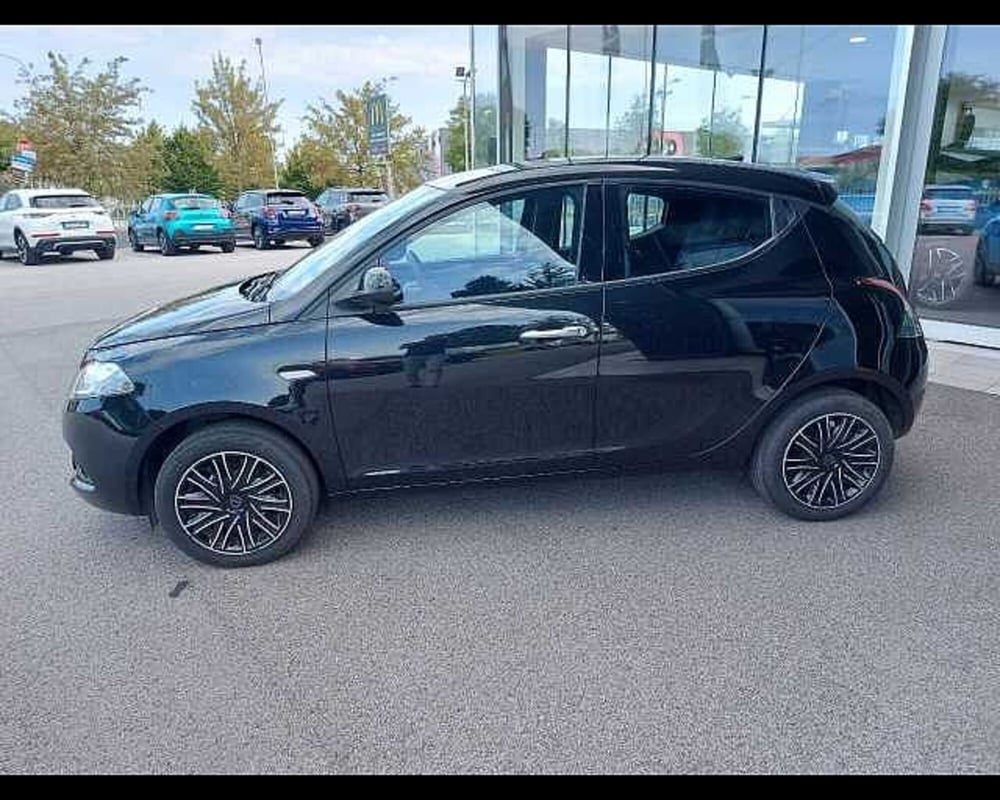 Lancia Ypsilon usata a Venezia (6)