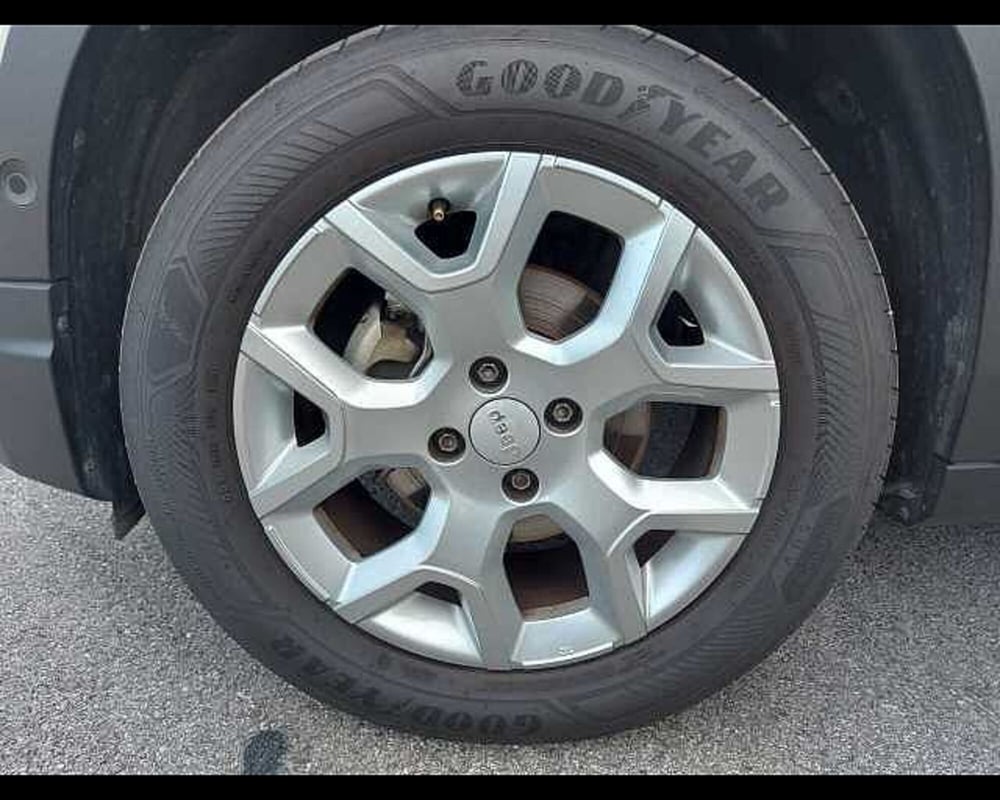 Jeep Avenger usata a Venezia (15)