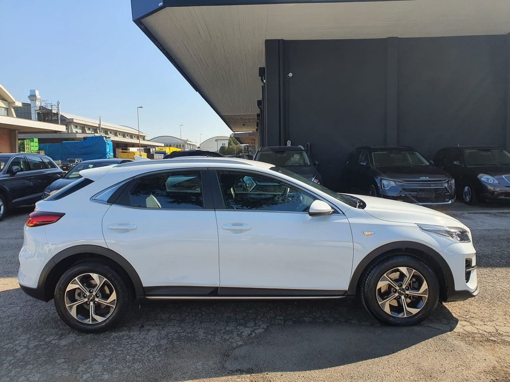 Kia XCeed usata a Rimini (8)