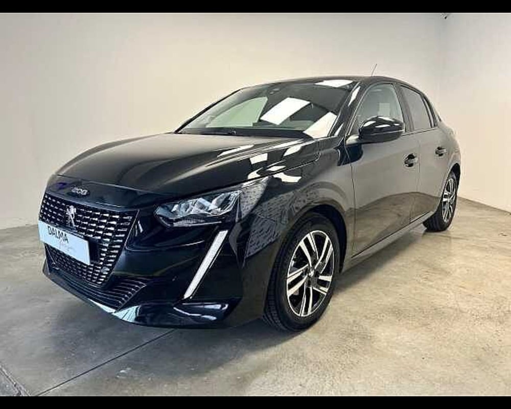 Peugeot 208 usata a Milano