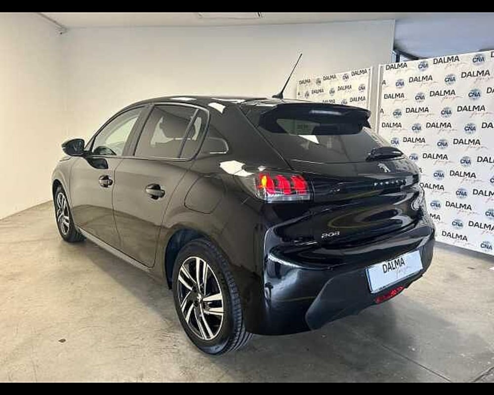 Peugeot 208 usata a Milano (6)