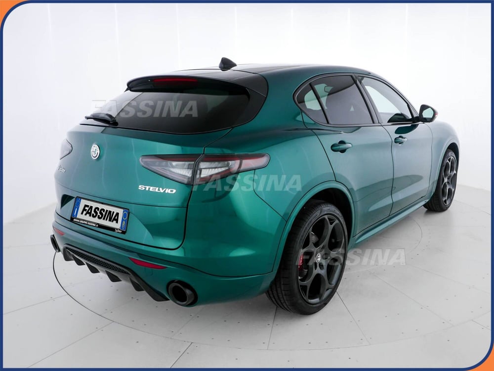 Alfa Romeo Stelvio usata a Milano (6)