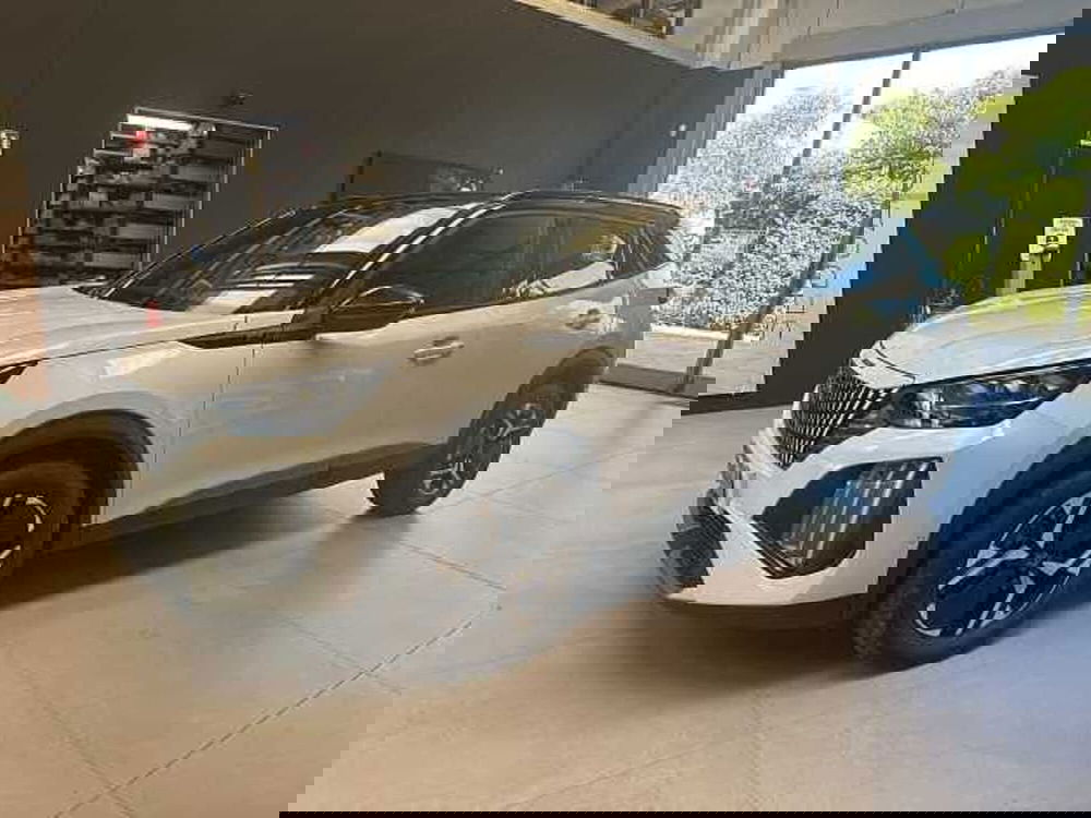 Peugeot 2008 nuova a Ravenna