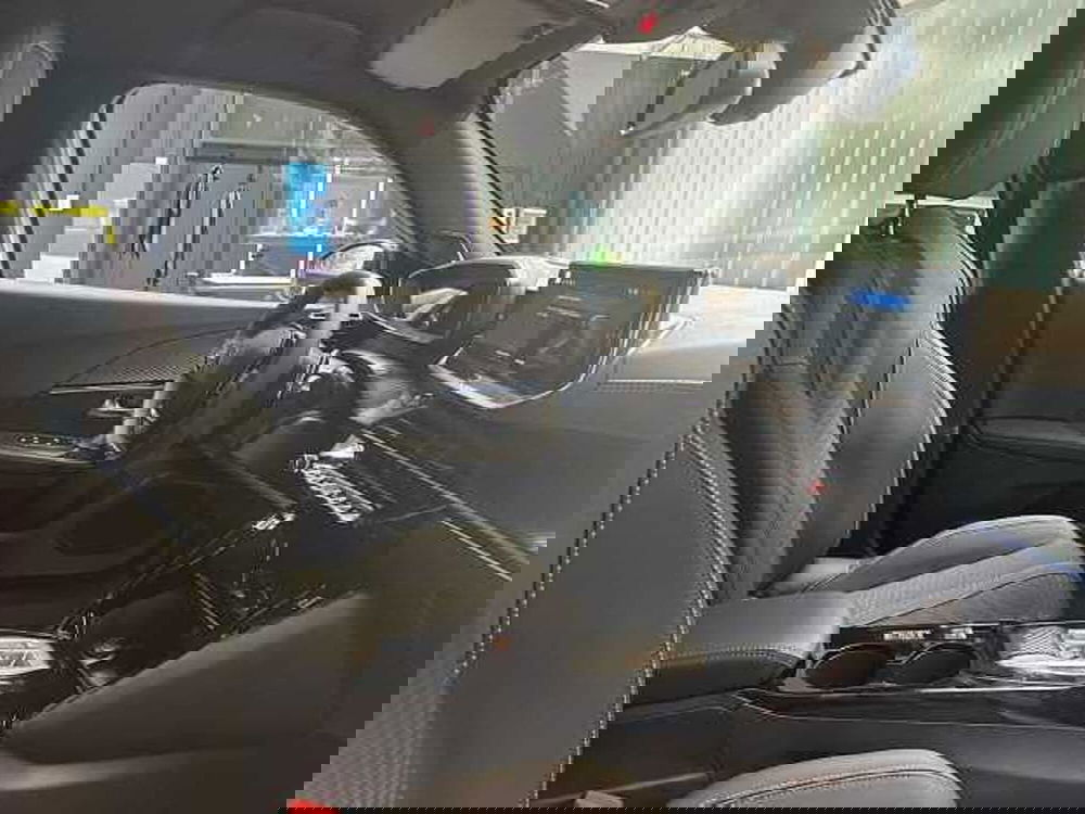 Peugeot 2008 nuova a Ravenna (8)