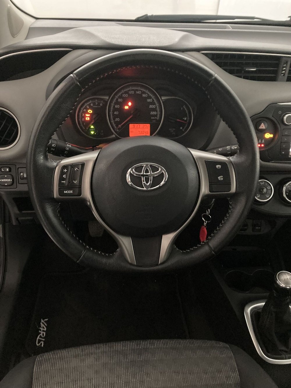 Toyota Yaris usata a Barletta-Andria-Trani (12)