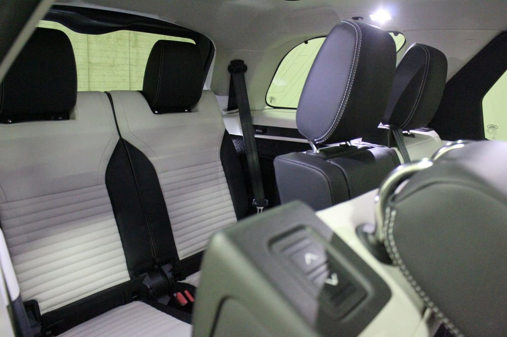 Land Rover Discovery usata a Brescia (6)