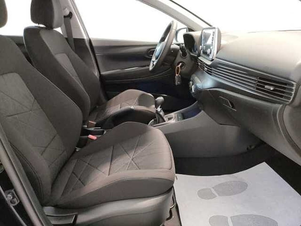 Hyundai Bayon nuova a Teramo (15)