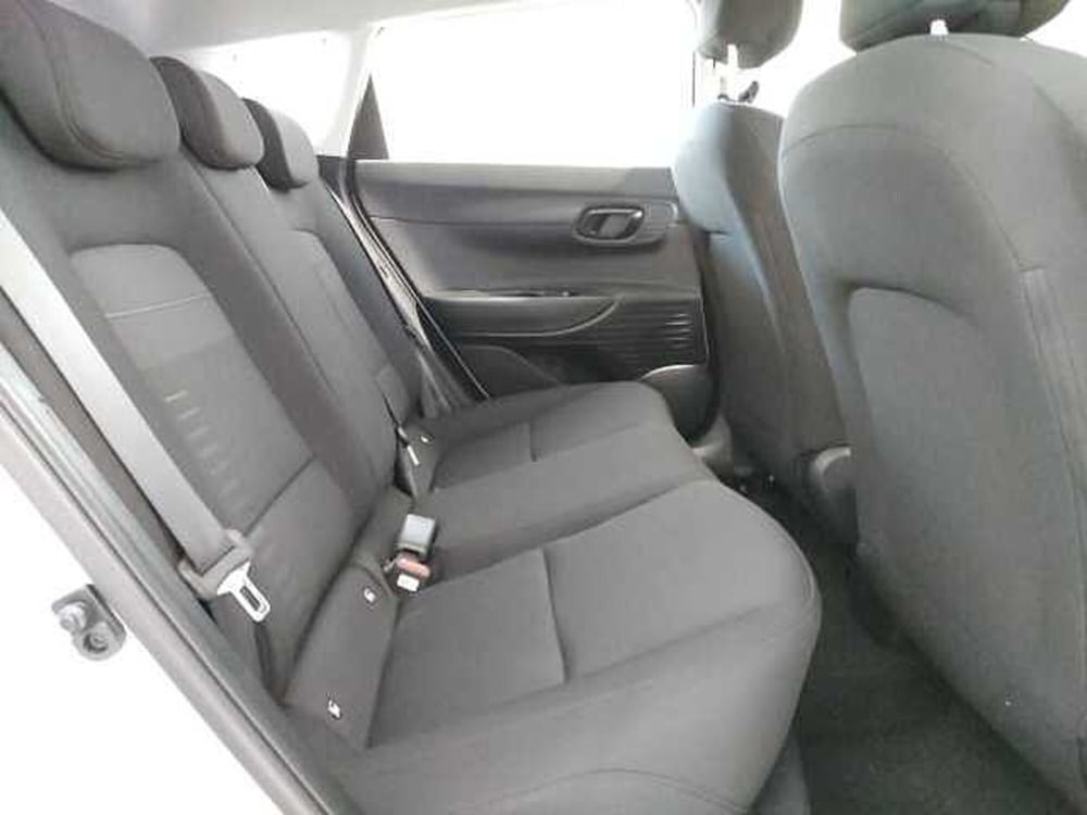Hyundai Bayon nuova a Teramo (14)