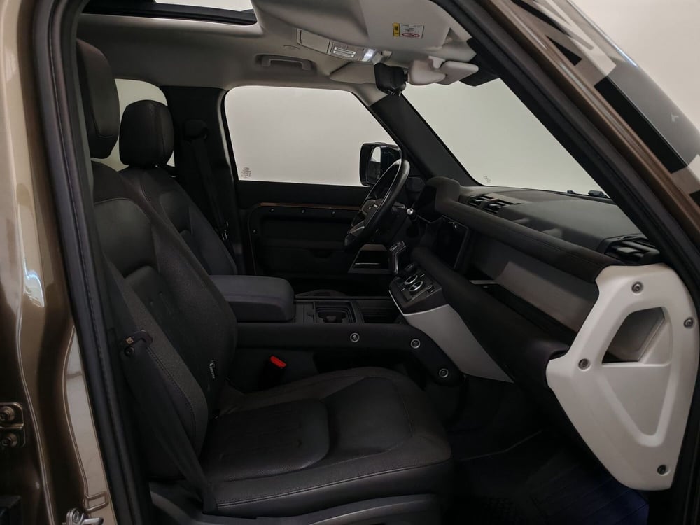 Land Rover Defender usata a Verbano Cusio Ossola (3)