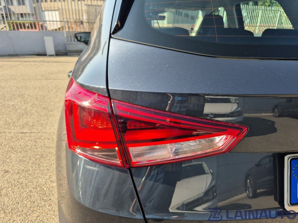 SEAT Arona usata a Milano (11)