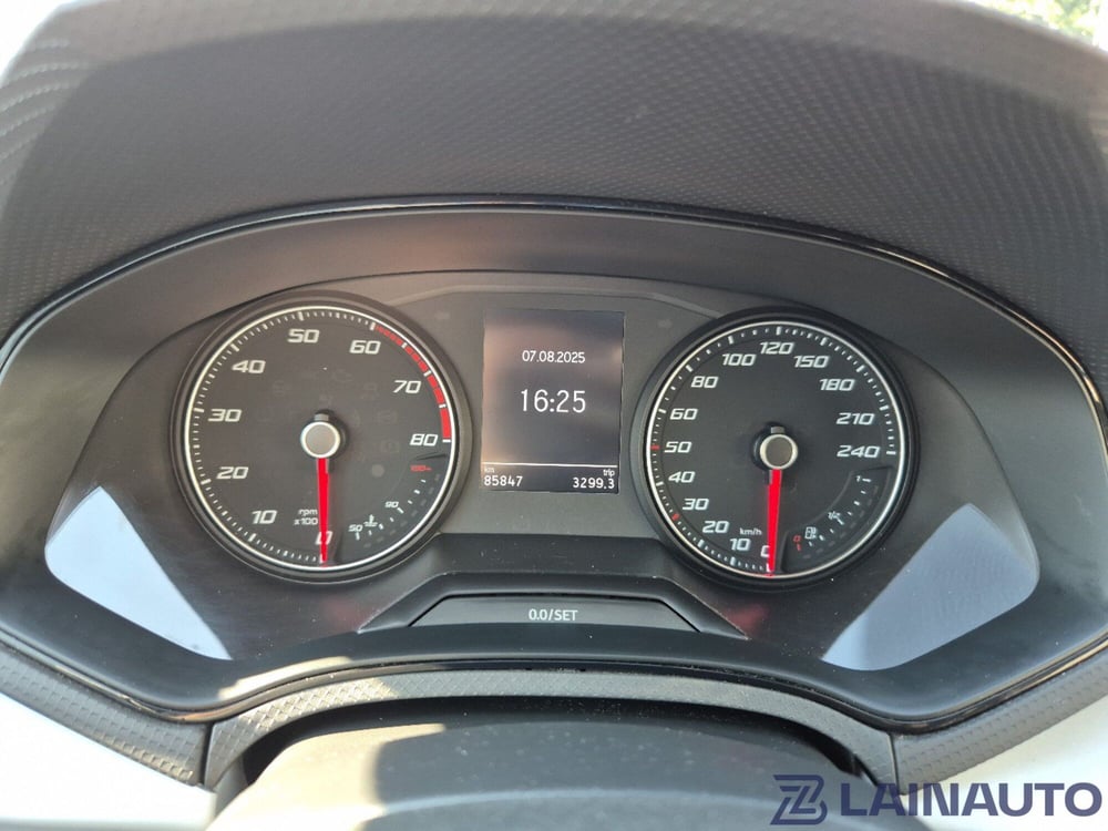 SEAT Arona usata a Milano (19)
