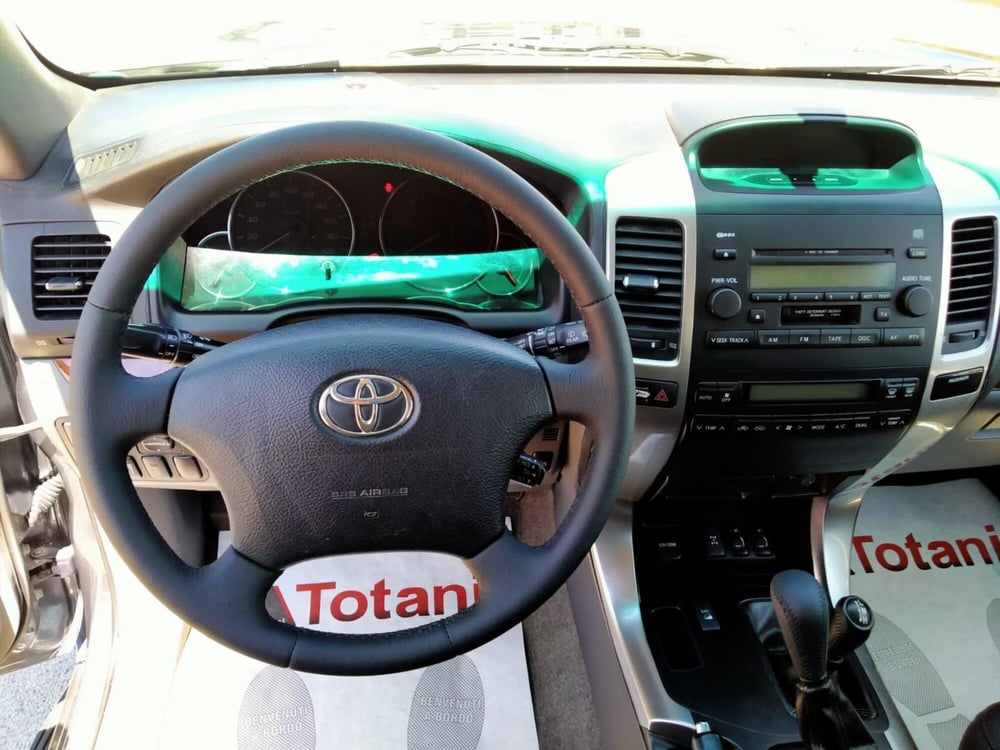 Toyota Land Cruiser usata a L'Aquila (13)